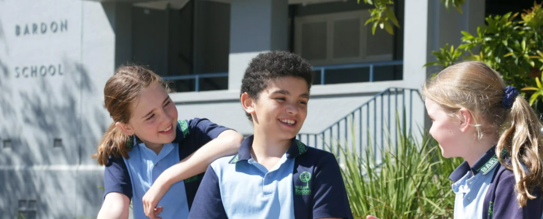 Bardon State School